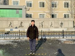 叶蔚锴（左二）加入2022共创将来中美青年