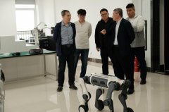 于金鹏对威思顿公司一行的到访暗示强烈